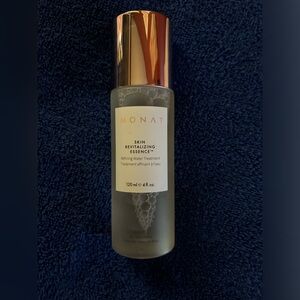 Skin Revitalizing Essence